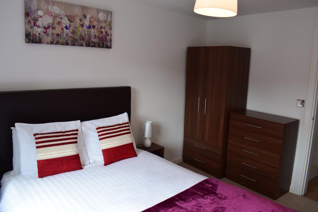 Sky Night Serviced Apartments Cardiff Zewnętrze zdjęcie