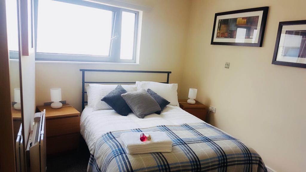 Sky Night Serviced Apartments Cardiff Zewnętrze zdjęcie